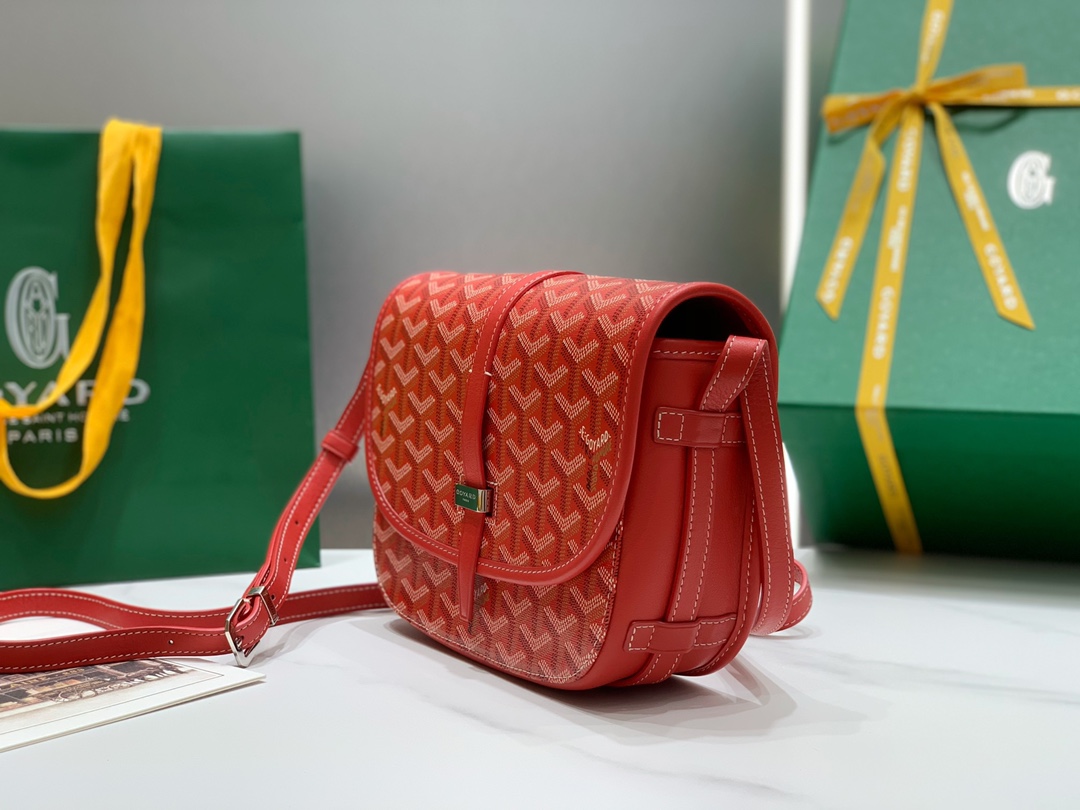 Belvedere PM Shoulder Bag In Red